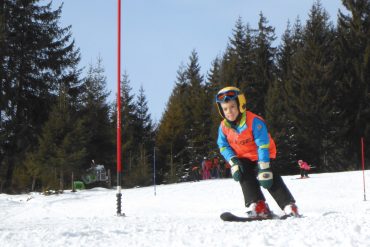 Tabăra de schi de la Băişoara: Schiul de ieri şi de azi