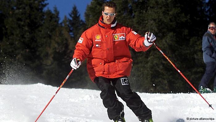 Michael Schumacher a fost trezit din comă
